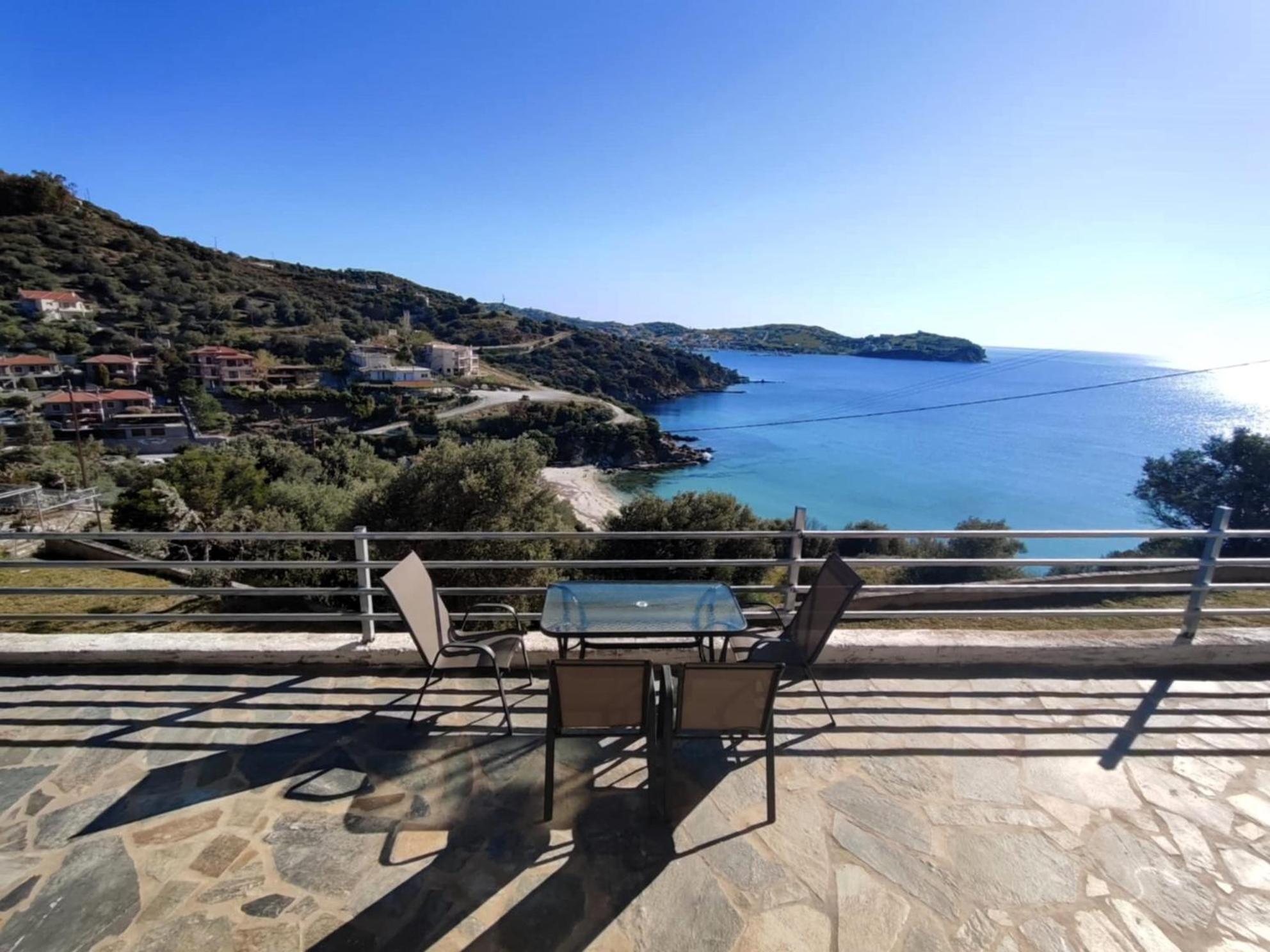 Aegean Beachfront Petriaí Exterior foto